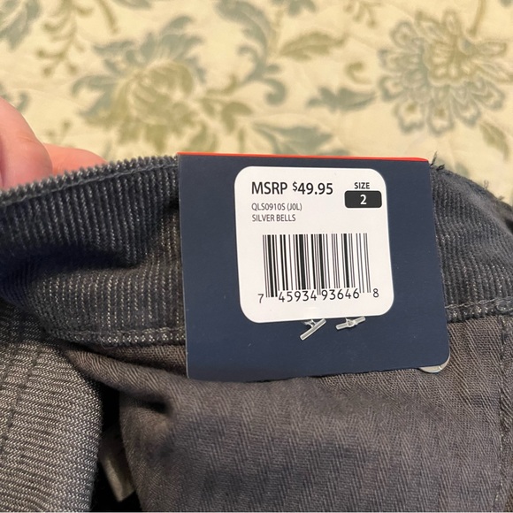GAP Dark Gray Corduroy Jean Shorts - Picture 3 of 3